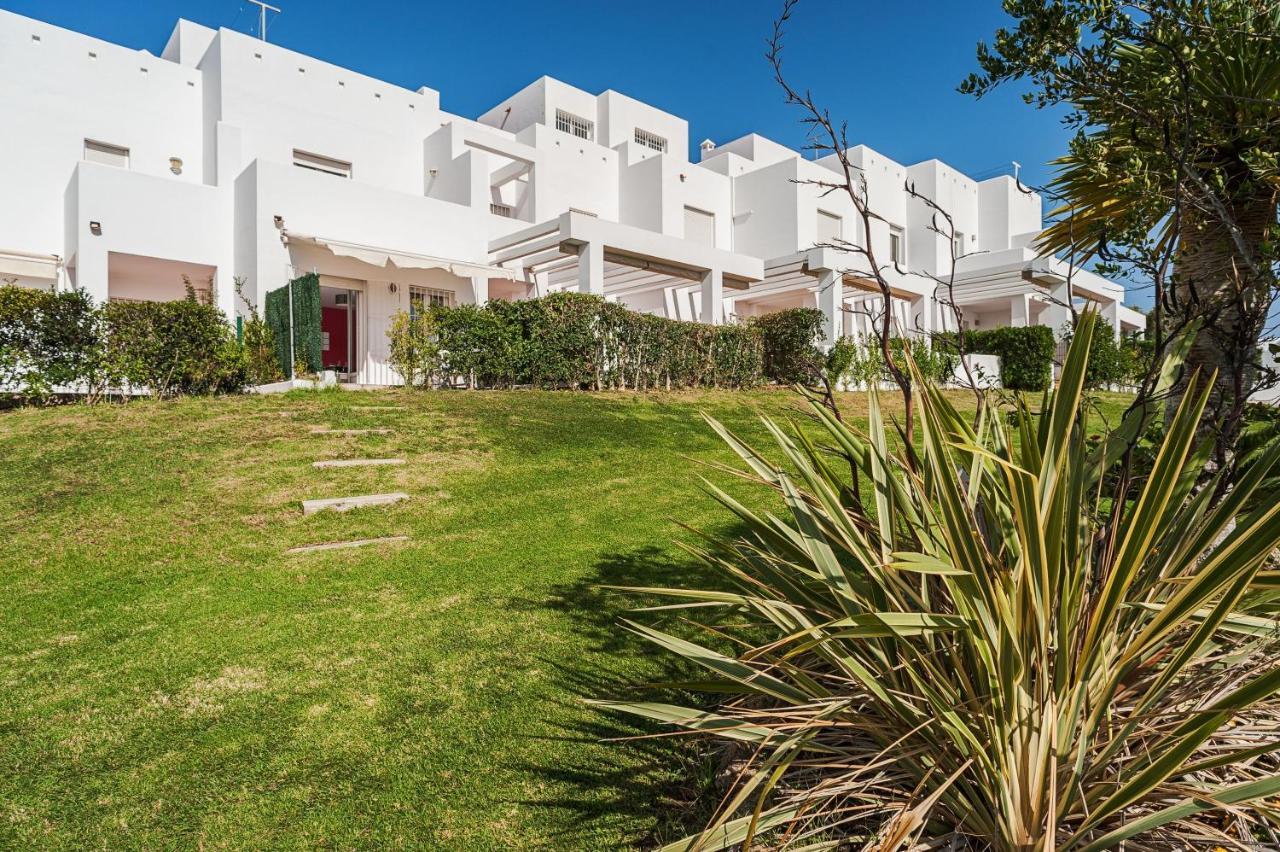 Duplex Tejar D Piscinas Y Familias Apartment Conil De La Frontera Ngoại thất bức ảnh