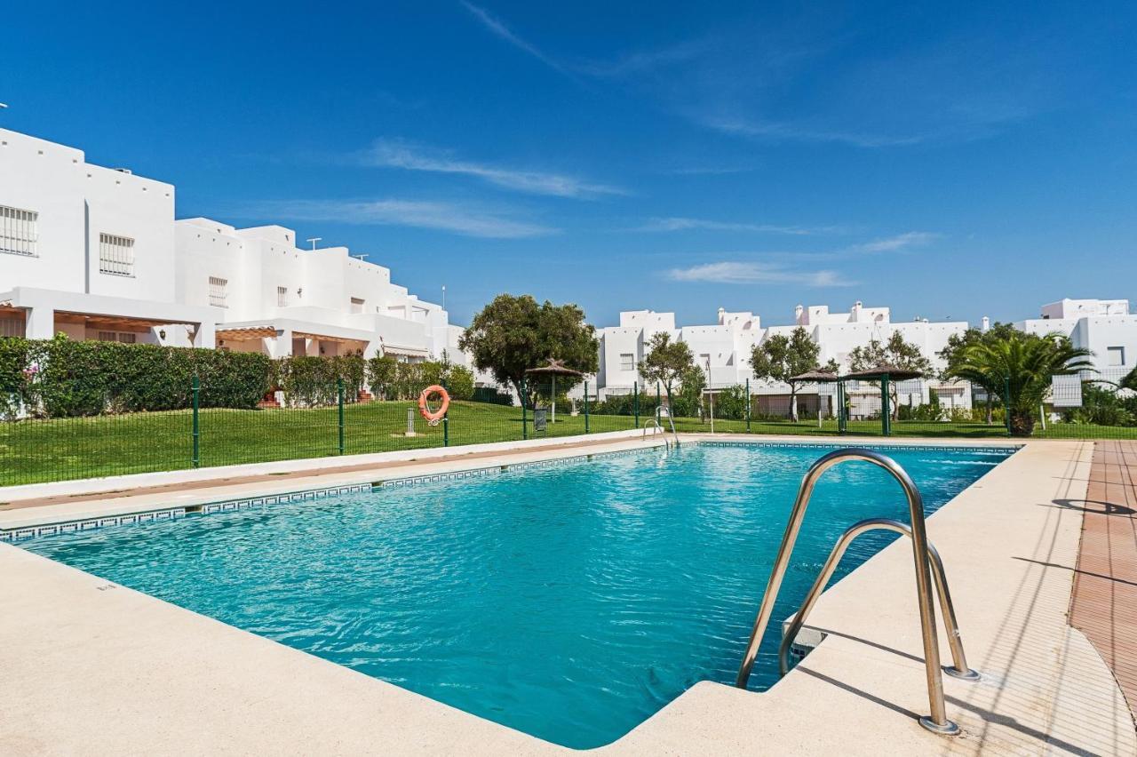 Duplex Tejar D Piscinas Y Familias Apartment Conil De La Frontera Ngoại thất bức ảnh